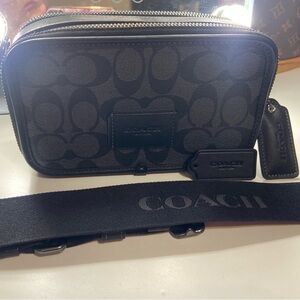 COACH WYATT CROSSBODY BAG